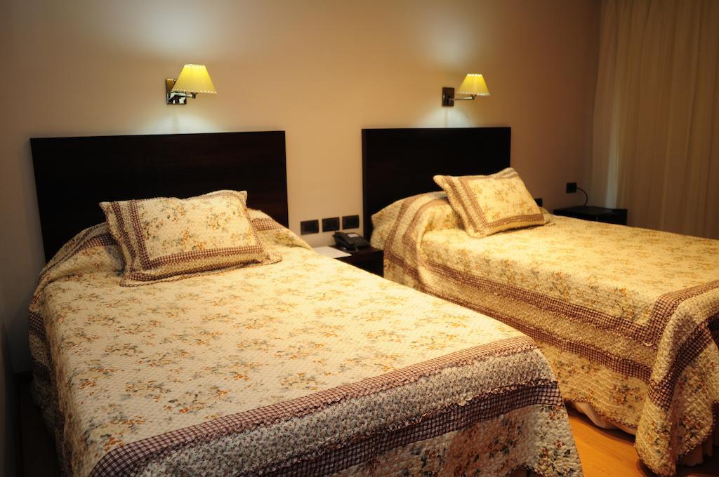 Hotel Euzko Alkartasuna Macachin  ห้อง รูปภาพ